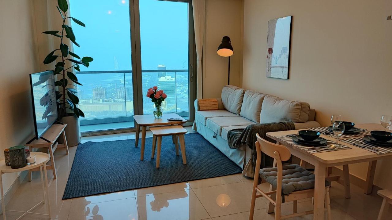 Exquisite, Luxe 1Bd Apartment, Unparalleled Sea Views, Prime Dubai Marina Location & Full Kitchen By "La Buena Vida Holiday Homes Екстер'єр фото