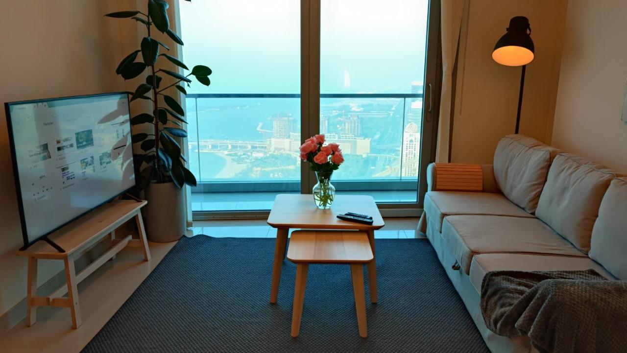 Exquisite, Luxe 1Bd Apartment, Unparalleled Sea Views, Prime Dubai Marina Location & Full Kitchen By "La Buena Vida Holiday Homes Екстер'єр фото
