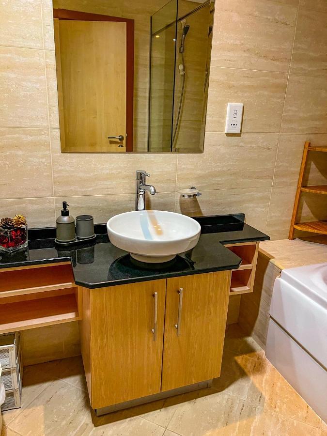 Exquisite, Luxe 1Bd Apartment, Unparalleled Sea Views, Prime Dubai Marina Location & Full Kitchen By "La Buena Vida Holiday Homes Екстер'єр фото