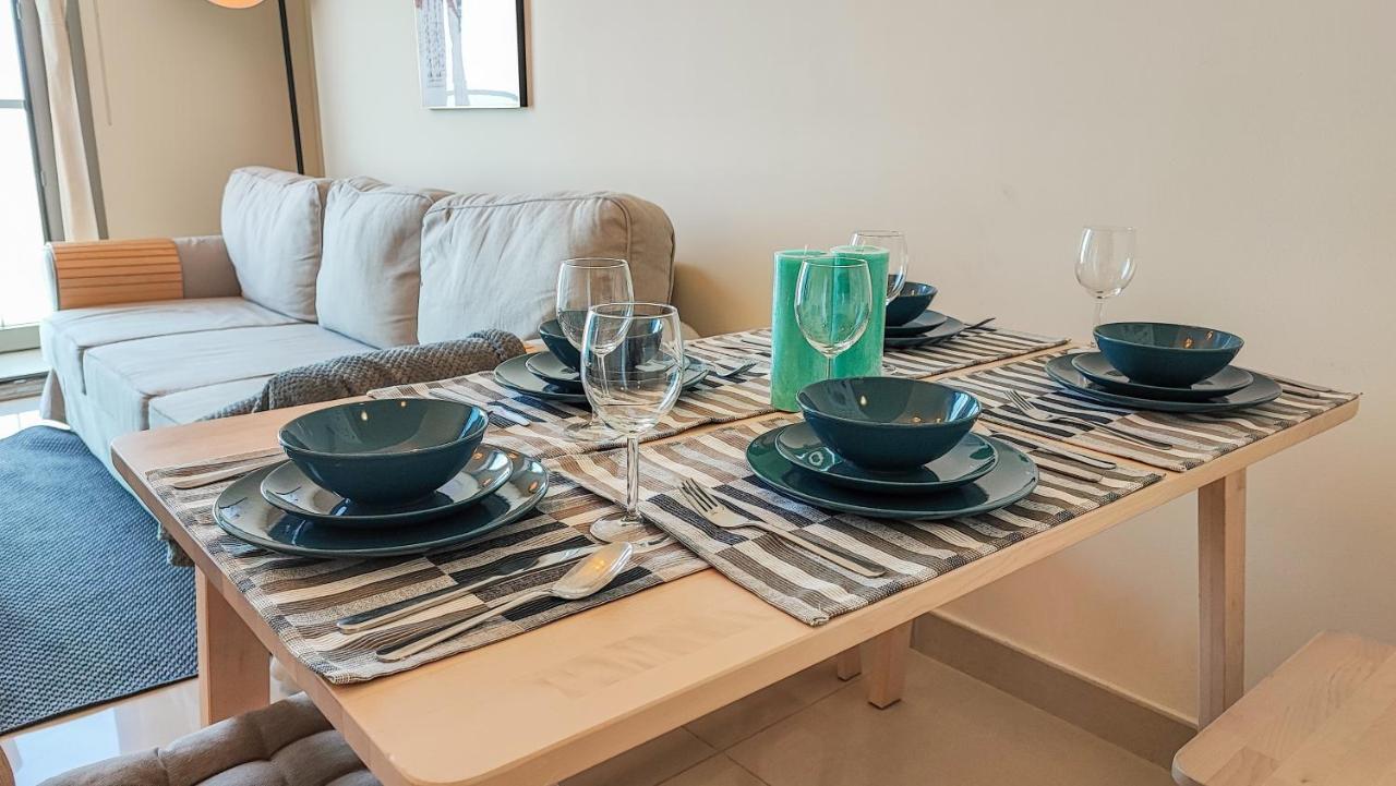 Exquisite, Luxe 1Bd Apartment, Unparalleled Sea Views, Prime Dubai Marina Location & Full Kitchen By "La Buena Vida Holiday Homes Екстер'єр фото